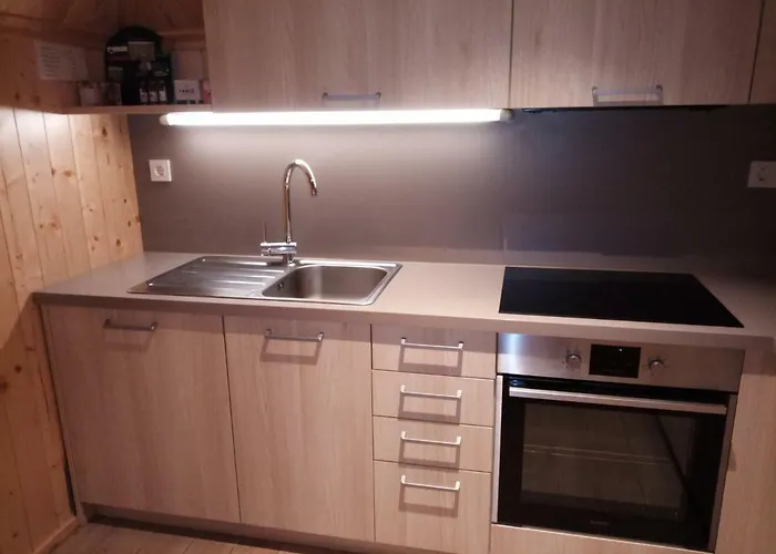 Alojamento de Turismo Selvagem Koca Predilnica Velika Planina *